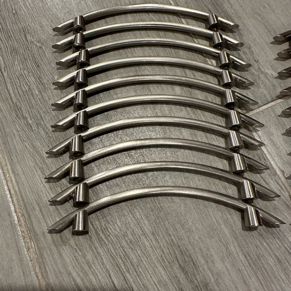 20 hardware handles, drawer pulls, Curved brushed nickel door handles, kitchen - Picture 2 of 9